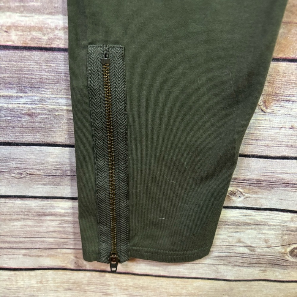 AEO Hi Rise Leggings Olive Green Zip Ankle Size Large - Picture 3 of 6